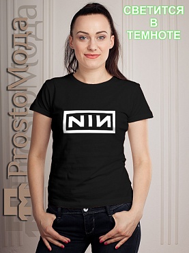 Женская футболка NIN